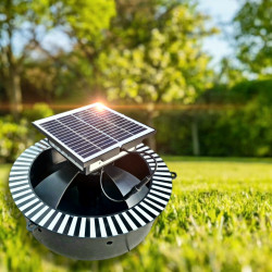 Piège à larves de moustiques LARVOCIDE SIRENIX dans un jardin