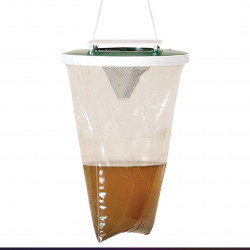 Le sac à mouche prêt à l'emploi, suspendu, contenant son appât hydrosoluble